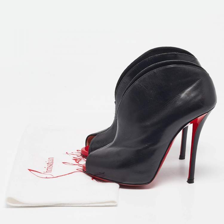 Pre Owned Christian Louboutin Black Leather Chester Fille Ankle Length Boots Size 36