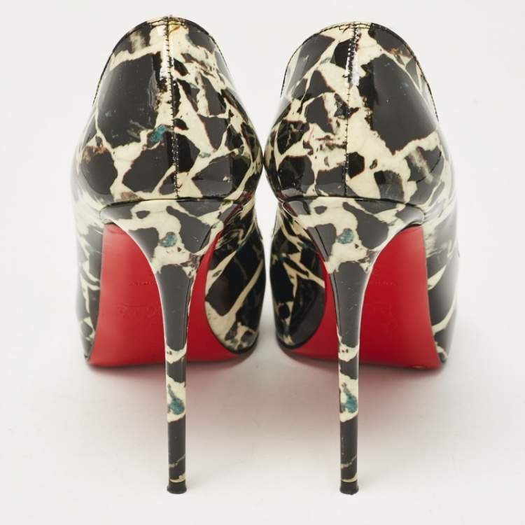 Pre Owned Christian Louboutin Black/Cream Printed Patent Leather New Very Prive Pumps Size 35