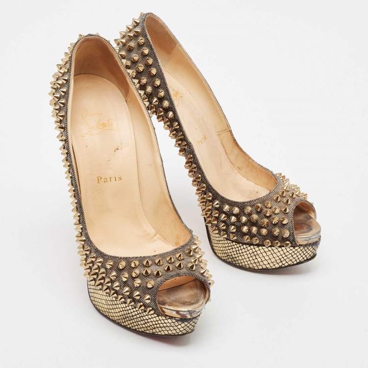 Pre Owned Christian Louboutin Metallic Gold Lurex Fabric Lady Peep Toe Spikes Platform Pumps Size 38.5