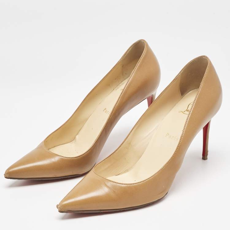 Pre Owned Christian Louboutin Beige Leather Pigalle Pumps Size 40