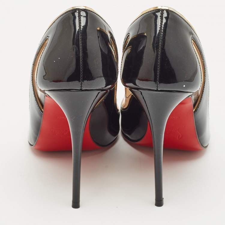 مملوكة مسبقًا Christian Louboutin Black/Gold Patent Leather and PVC Cosmo Pumps Size 37