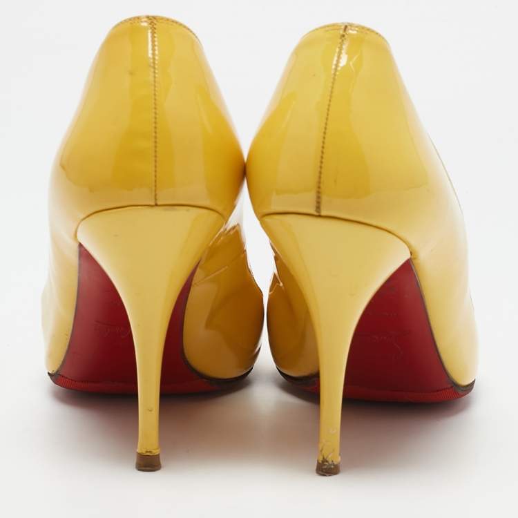 Pre Owned Christian Louboutin Yellow Patent Leather Pigalle Pointed Toe Pumps Size 38.5