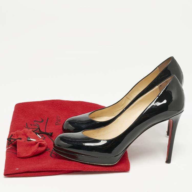 Pre Owned Christian Louboutin Black Patent Leather Simple Round Toe Pumps Size 38