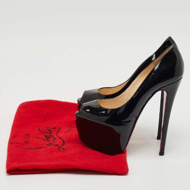 Pre Owned Christian Louboutin Black Patent Leather Daffodile Pumps Size 37