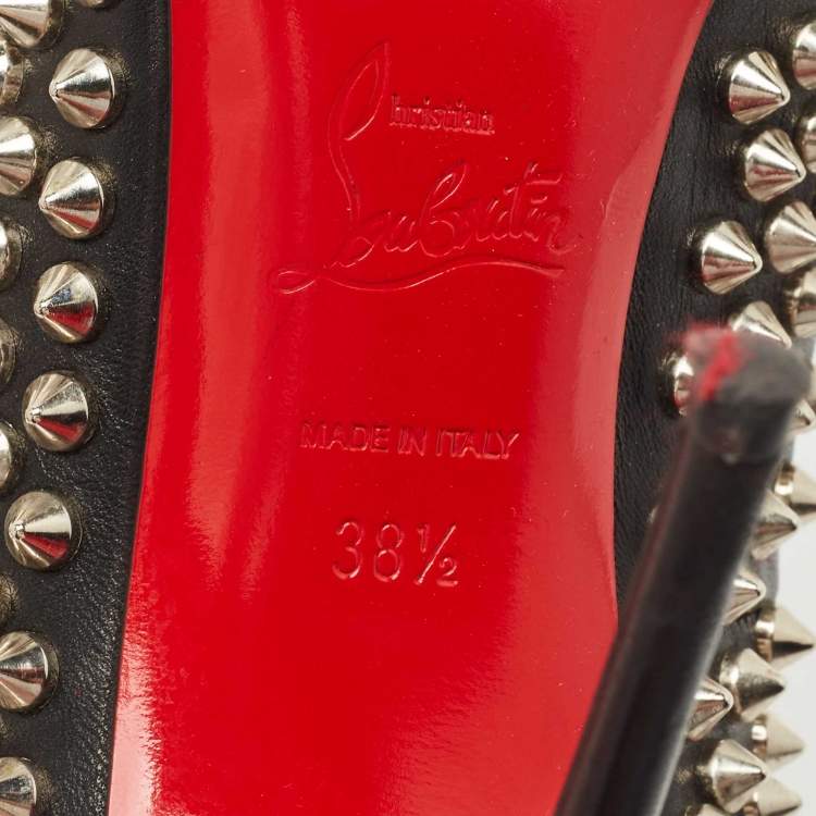 Pre Owned Christian Louboutin Black Leather Pigalle Spikes Pumps Size 38.5