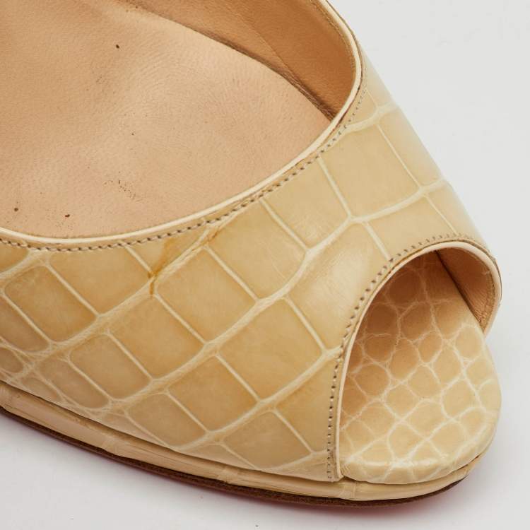 Pre Owned Christian Louboutin Cream Crocodile Leather Yolanda Peep Toe Pumps Size 39