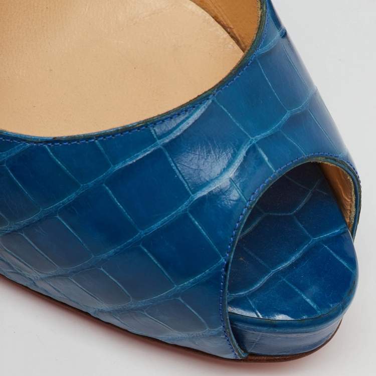 Pre Owned Christian Louboutin Blue Crocodile Leather Very Prive Peep Toe Pumps Size 39.5