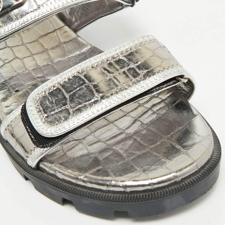 Pre Owned Christian Louboutin Silver Croc Embossed Leather Lock Cool Flat Sandals Size 40