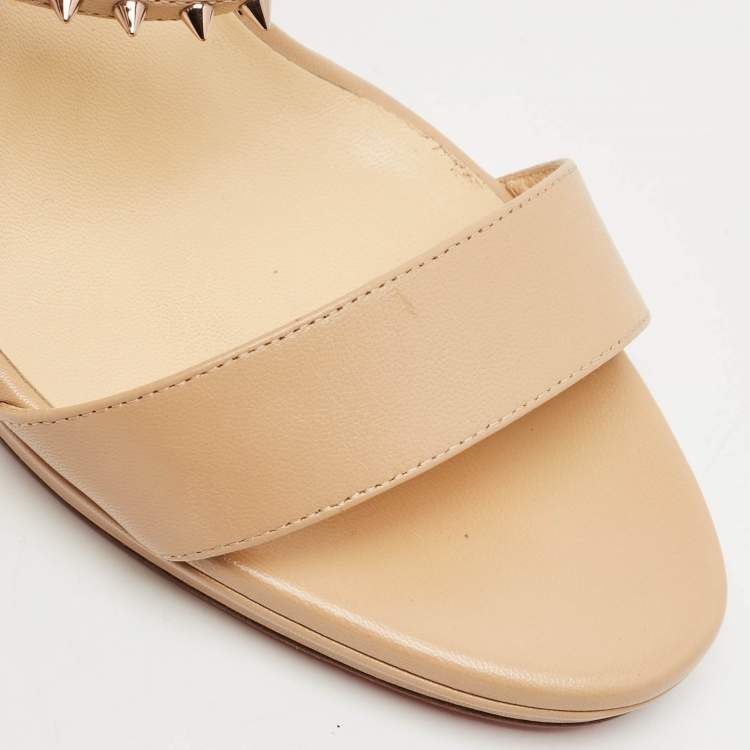 Pre Owned Christian Louboutin Beige Leather Spike Choca Lux Sandals Size 39.5