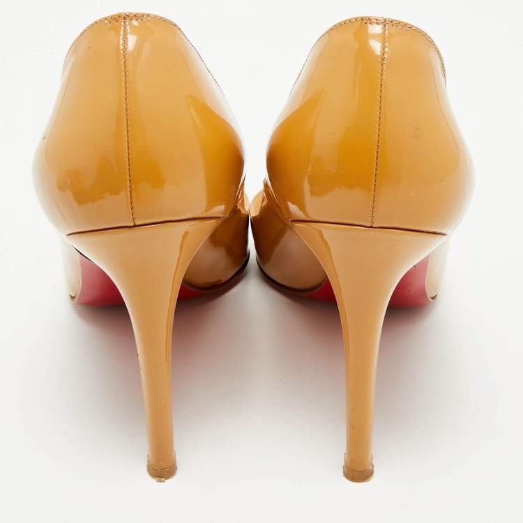 Pre Owned Christian Louboutin Beige Patent Leather Pigalle Pumps Size 37