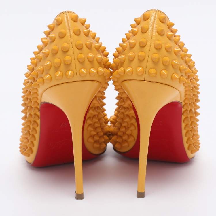 Pre Owned Christian Louboutin Yellow Leather Bianca Spike Pumps Size 37