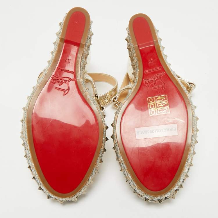 Pre Owned Christian Louboutin Gold Croc Embossed Leather Pyraclou Wedge Sandals Size 37