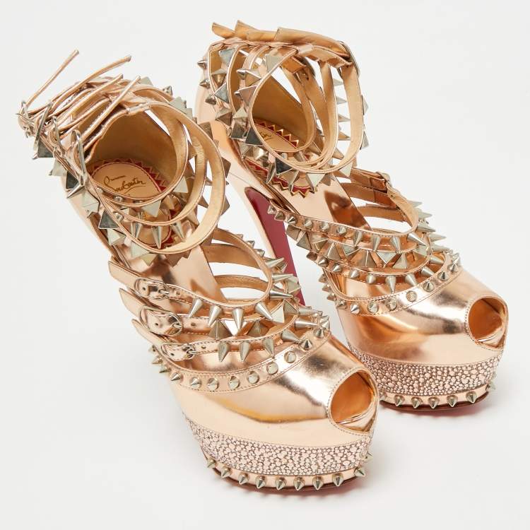 Pre Owned Christian Louboutin Rose Gold Patent Leather 20th Anniversary Isolde Spiked Pumps Size 39
