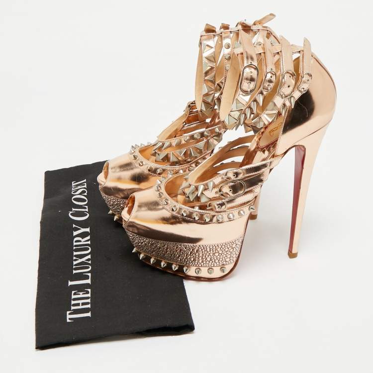 Pre Owned Christian Louboutin Rose Gold Patent Leather 20th Anniversary Isolde Spiked Pumps Size 39