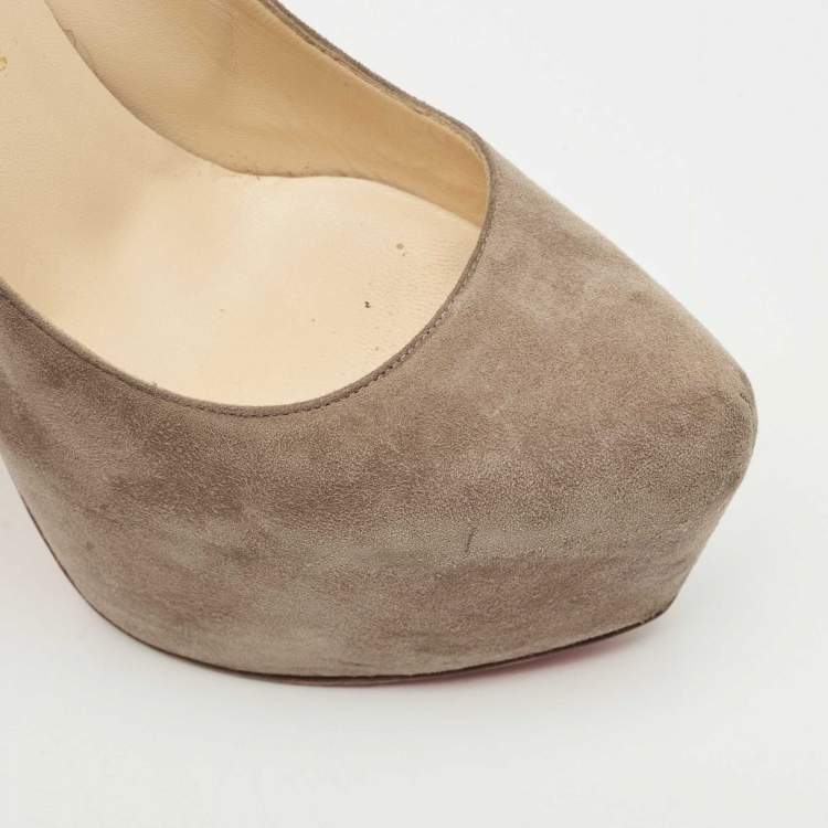 Pre Owned Christian Louboutin Grey Suede Daffodile Pumps Size 39.5