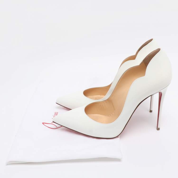 Pre Owned Christian Louboutin White Patent Leather Hot Chick Pumps Size 39.5