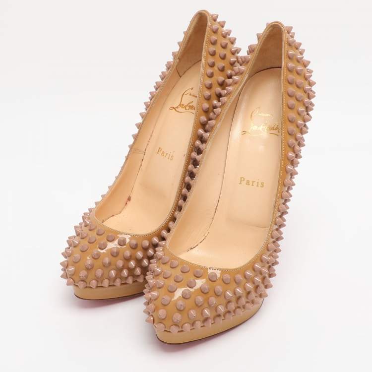 Pre Owned Christian Louboutin Beige Patent Leather Alti Spiked Platform Pumps Size 39