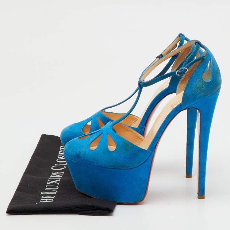 مملوكة مسبقًا Christian Louboutin Blue Suede Mayada T-Strap Platform Pumps Size 38.5