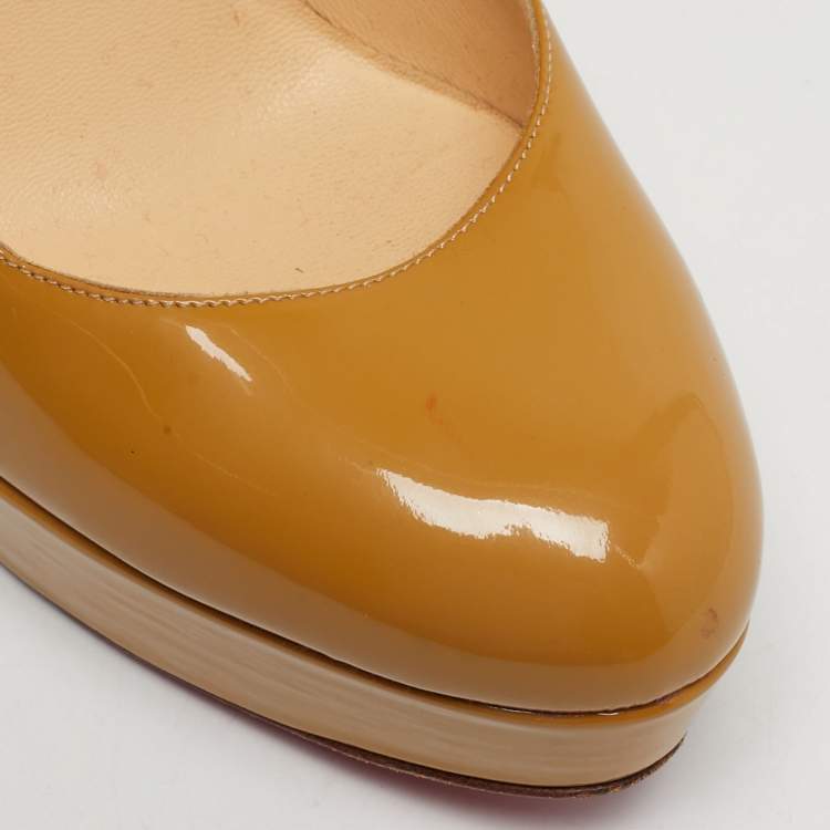 Pre Owned Christian Louboutin Beige Patent Leather Bianca Platform Pumps Size 39.5
