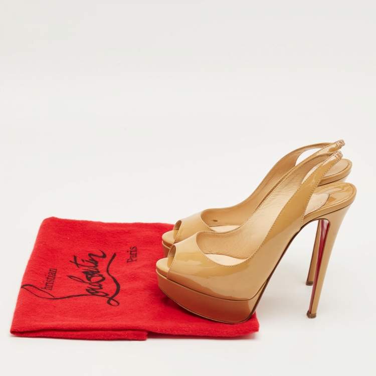 مملوكة مسبقًا Christian Louboutin Beige Patent Leather Private Number Peep Toe Pumps Size 35.5