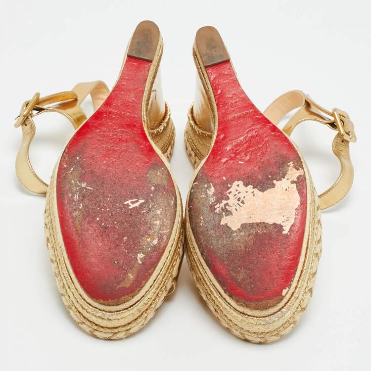 Pre Owned Christian Louboutin Gold Leather Wedge Sandals Size 39