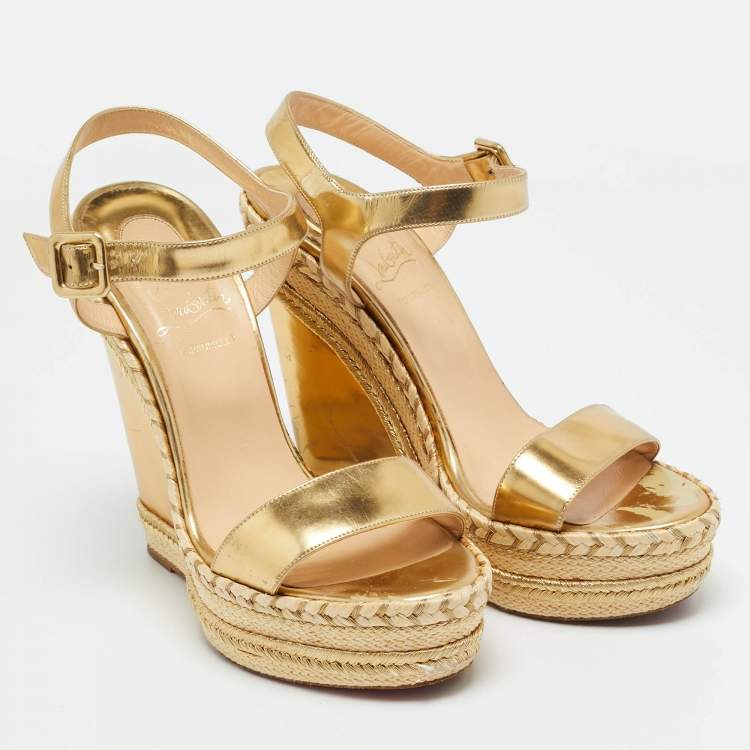Pre Owned Christian Louboutin Gold Leather Wedge Sandals Size 39