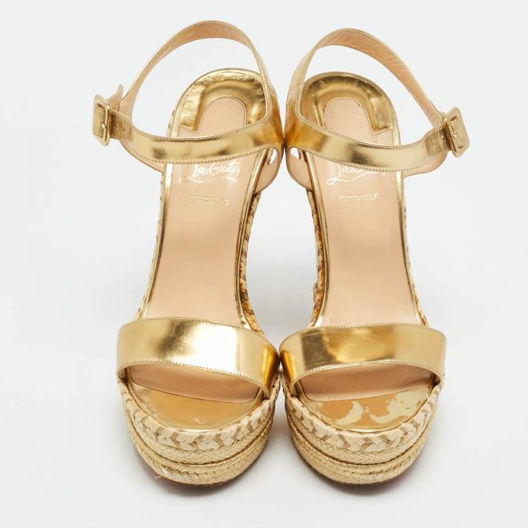 Pre Owned Christian Louboutin Gold Leather Wedge Sandals Size 39