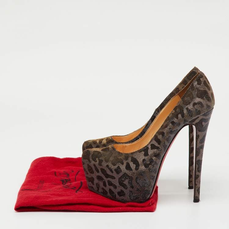Pre Owned Christian Louboutin Metallic Lurex Fabric Leopard Print Daffodile Platform Pumps Size 38.5