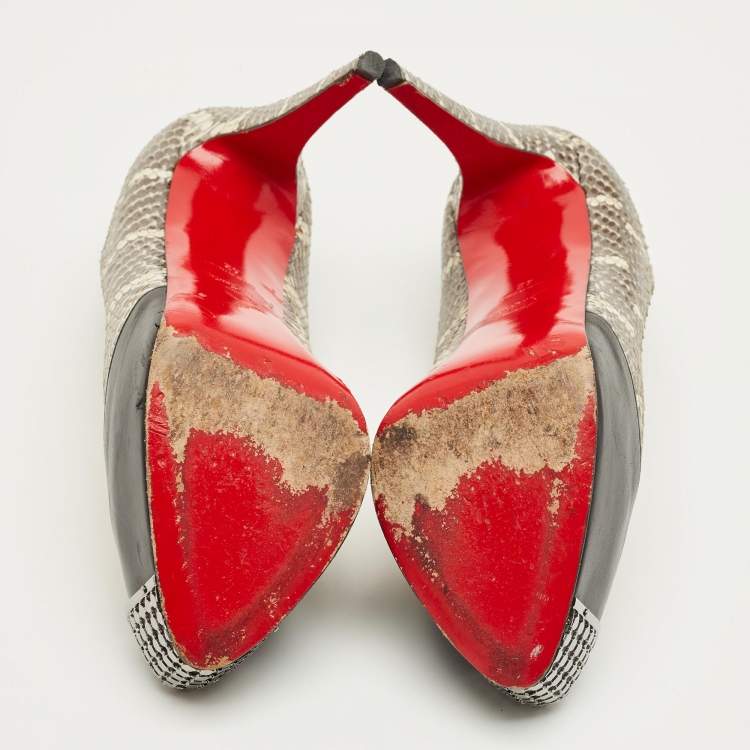 Pre Owned Christian Louboutin Black/Grey Snakeskin Leather Maggie Platform Pumps Size 42