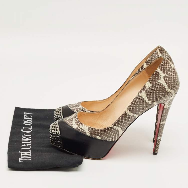 Pre Owned Christian Louboutin Black/Grey Snakeskin Leather Maggie Platform Pumps Size 42