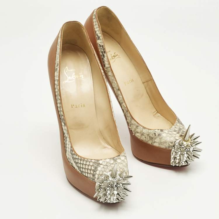 مملوكة مسبقًا Christian Louboutin Brown Leather and Python Asteroid Spike Platform Pumps Size 41