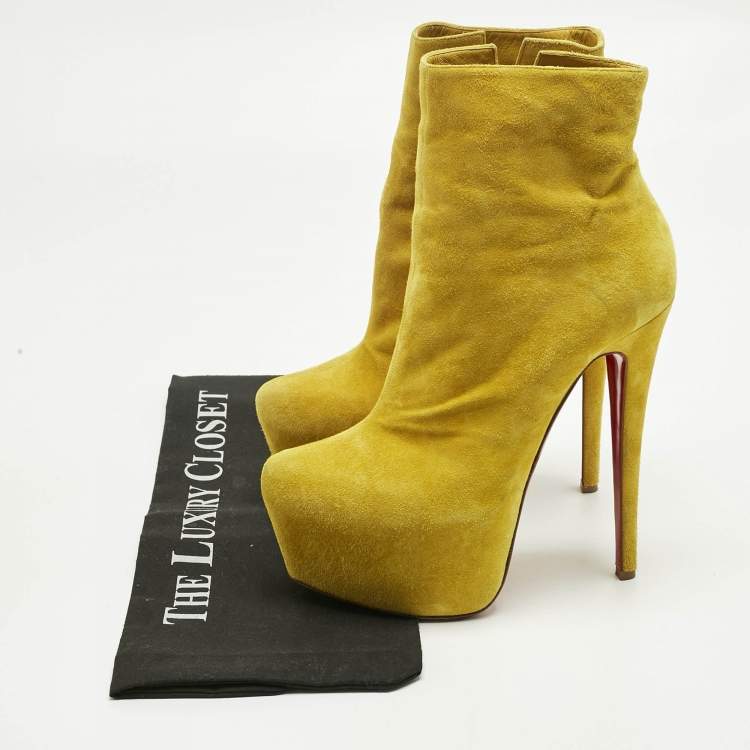 Pre Owned Christian Louboutin Yellow Suede Lady Daf Platform Ankle Boots Size 37
