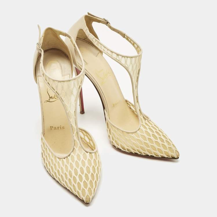 Pre Owned Christian Louboutin Beige Lace Salonu Pointed Toe T Strap Sandals Size 38.5