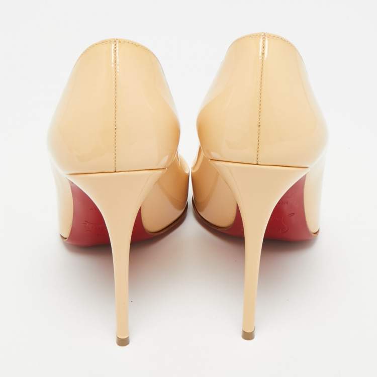 مملوكة مسبقًا Christian Louboutin So Kate Size 35 Beige Patent Leather Pumps