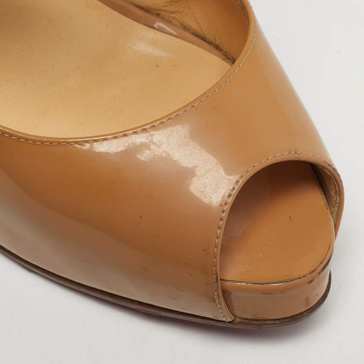 Pre Owned Christian Louboutin Rosie Size 39 Beige Patent Leather Peep Toe Platform Sandals