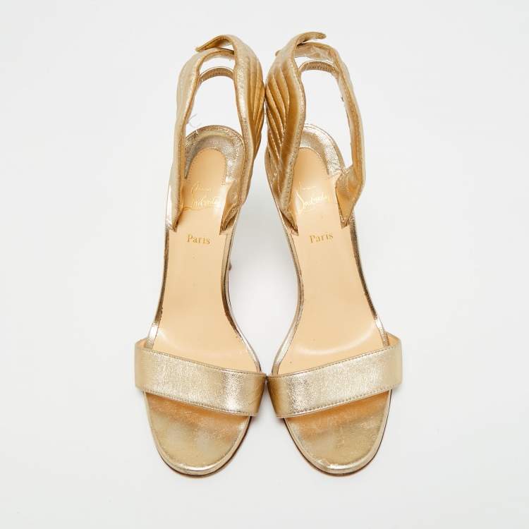 مملوكة مسبقًا Christian Louboutin Samotresse Size 36.5 Metallic Gold Leather Wing Slingback Sandals