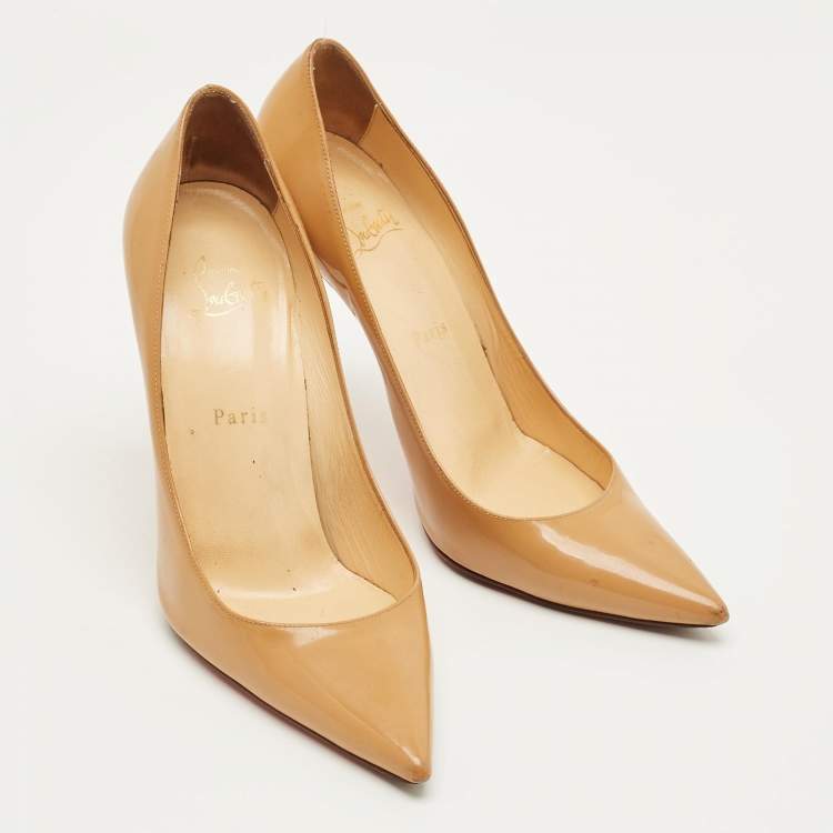 مملوكة مسبقًا Christian Louboutin Kate Size 39.5 Beige Patent Leather Pumps