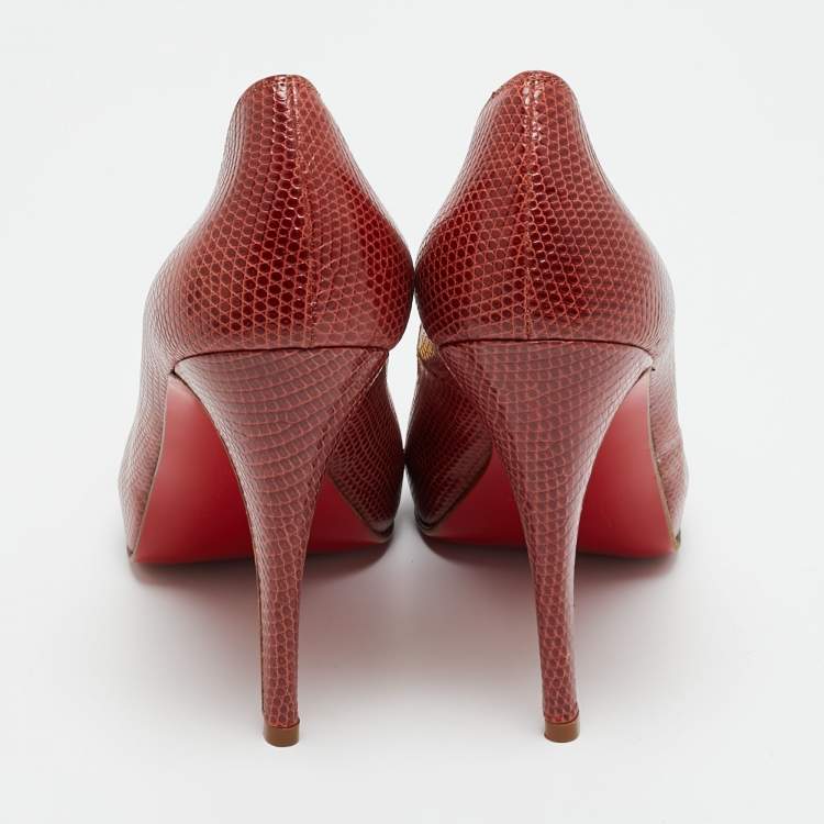 مملوكة مسبقًا Christian Louboutin Size 38.5 Red Karung Leather Platform Peep Toe Pumps