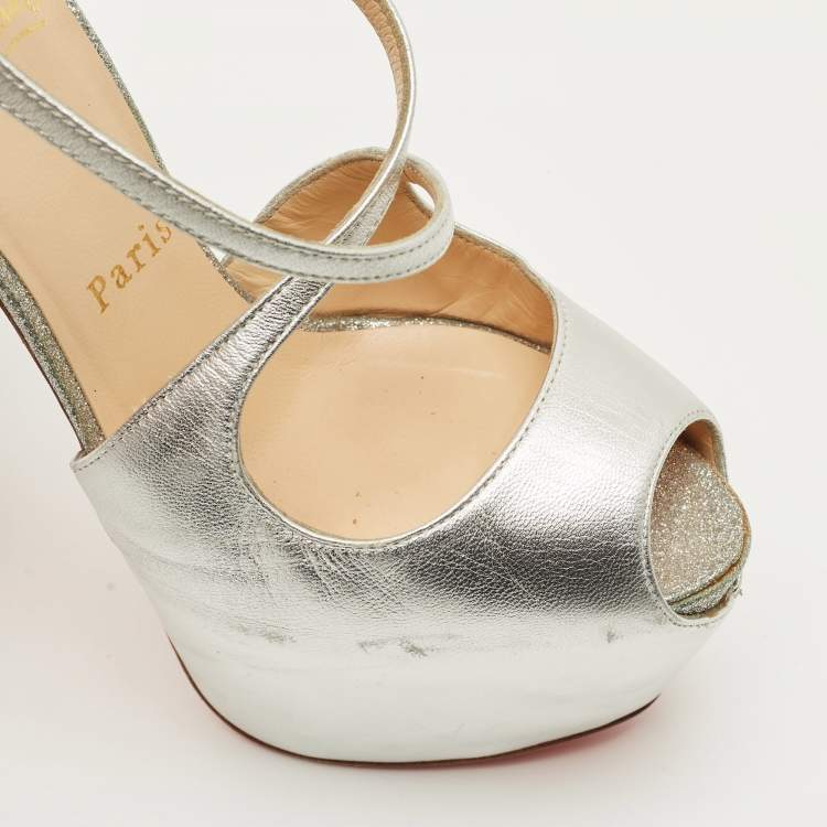 Pre Owned Christian Louboutin Cross Me Size 35 Silver Leather Ankle Strap Sandals
