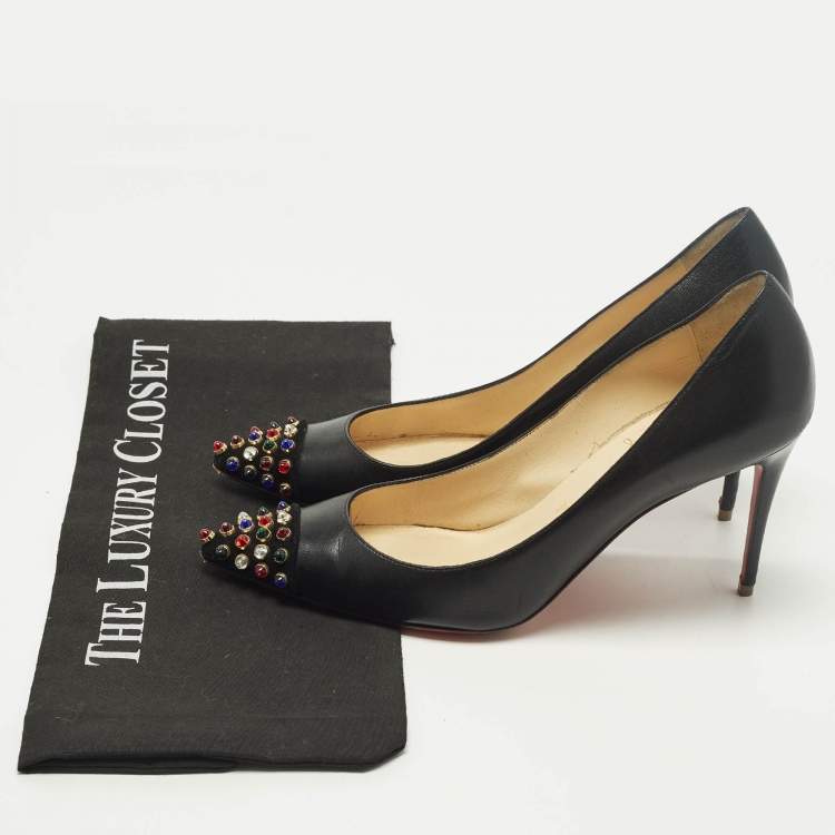 Pre Owned Christian Louboutin Studded Cabo Size 38 Black Leather and Suede Pumps