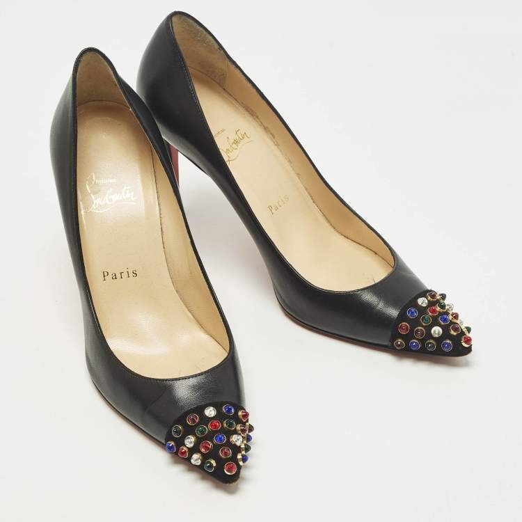 Pre Owned Christian Louboutin Studded Cabo Size 38 Black Leather and Suede Pumps
