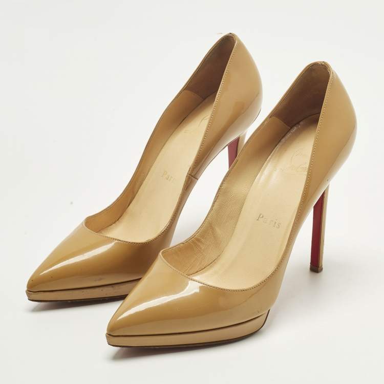 مملوكة مسبقًا Christian Louboutin Pigalle Plato Size 37.5 Beige Patent Leather Pumps