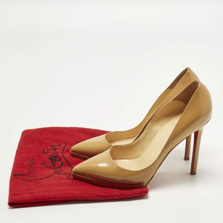 مملوكة مسبقًا Christian Louboutin Pigalle Plato Size 37.5 Beige Patent Leather Pumps