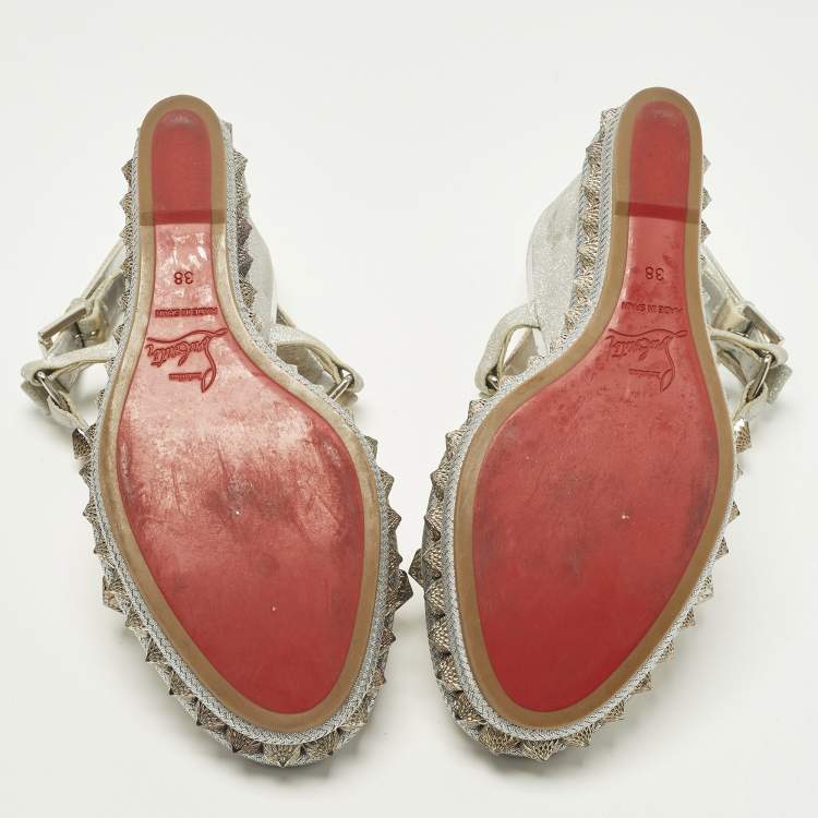 Pre Owned Christian Louboutin Pyraclou Size 38 Silver Glitter and Leather Wedge Sandals