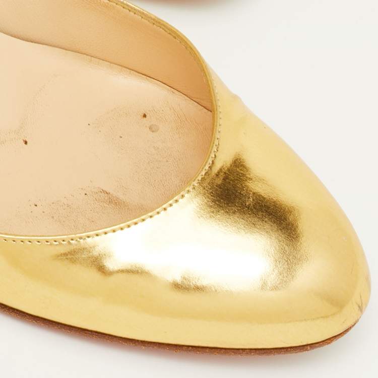 Pre Owned Christian Louboutin Size 38 Gold Leather Round Toe Wedge Pumps