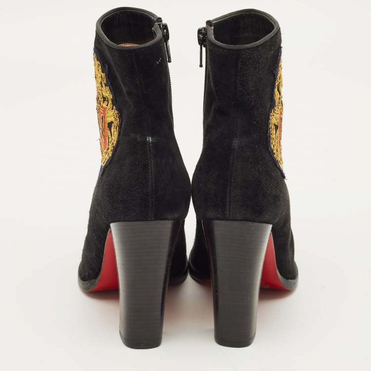 Pre Owned Christian Louboutin Crest Embroidered Size 37 Black Suede Ankle Length Boots