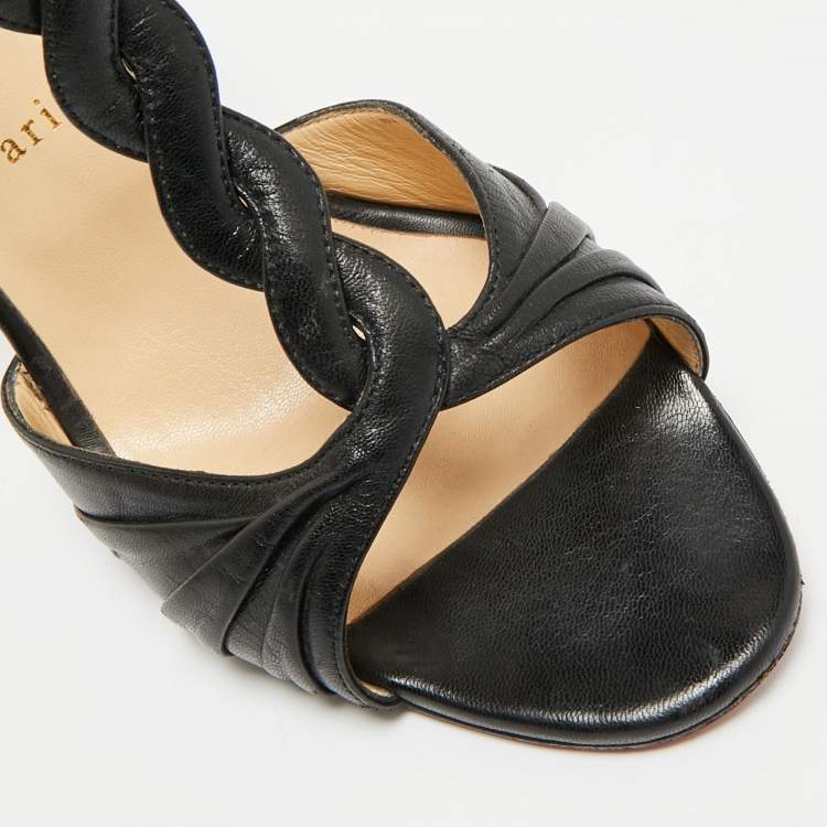 Pre Owned Christian Louboutin Cross Blake Size 40 Black Leather Pumps