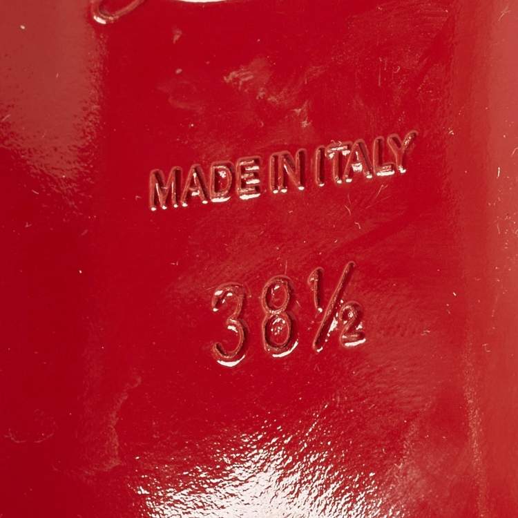 Pre Owned Christian Louboutin So Kate Size 38.5 Beige Patent Leather Pumps