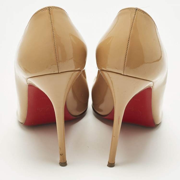 Pre Owned Christian Louboutin So Kate Size 38.5 Beige Patent Leather Pumps