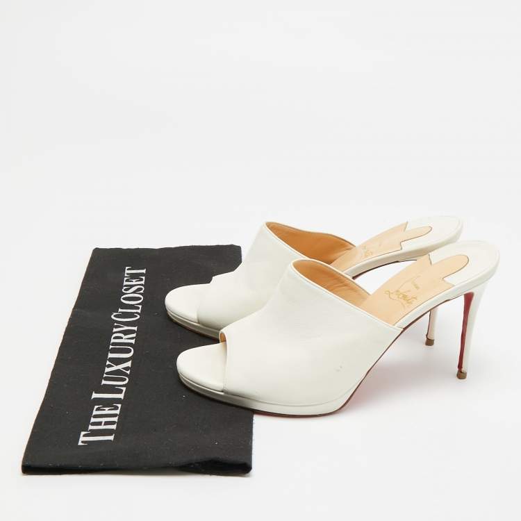 Pre Owned Christian Louboutin Submuline Size 39 White Leather Mules
